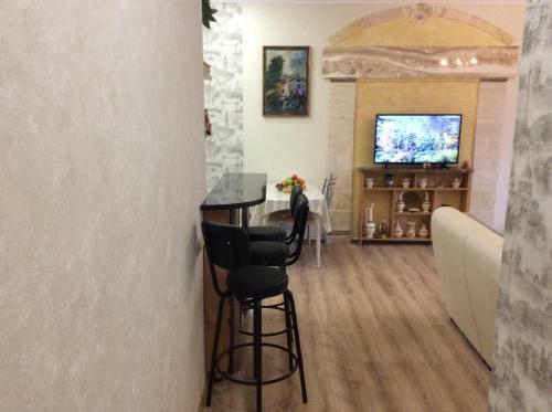 2 Room Apartment