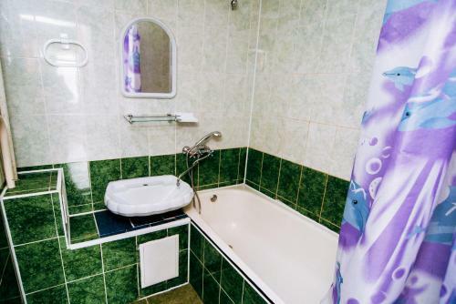 Uralsky Rek Hotel