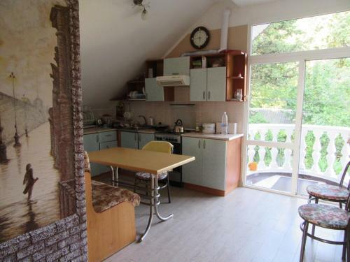 Hostal Guest House On Landyshevaya 37g