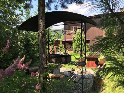 Hostal Lake House