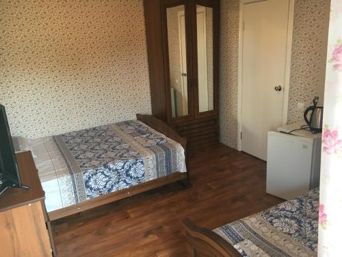 Hostal Guesthouse On Krasnykh Partizan 4