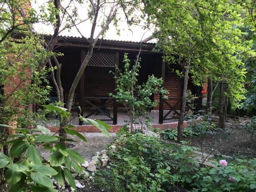 Hostal Guesthouse On Krasnykh Partizan 4