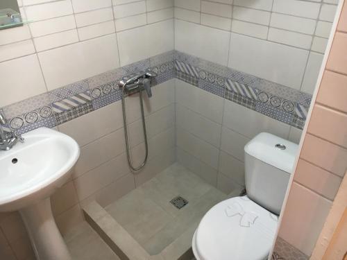 Hostal Guesthouse On Krasnykh Partizan 4