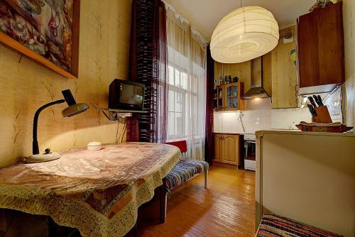 Apartment Longo Na Zhukovskogo 18