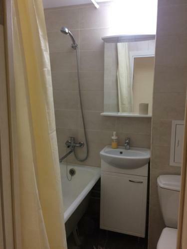 Apartment On Kashirskoye Shosse 108k1