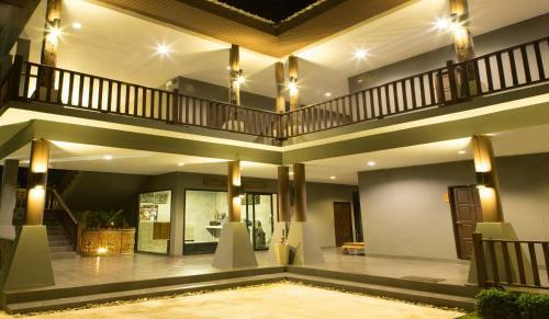 Hotel Baan Pailyn Resort Lamphun