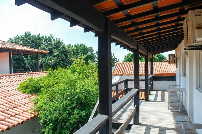 Hostal Deck Dos Tucuns