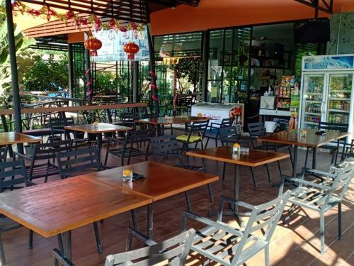 Hostal Banana Resort