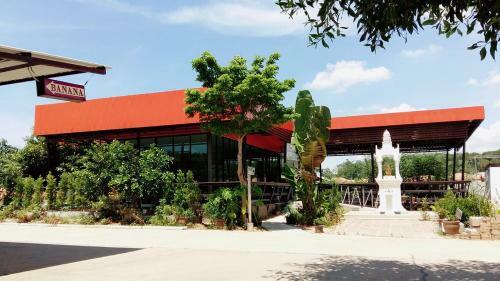 Hostal Banana Resort