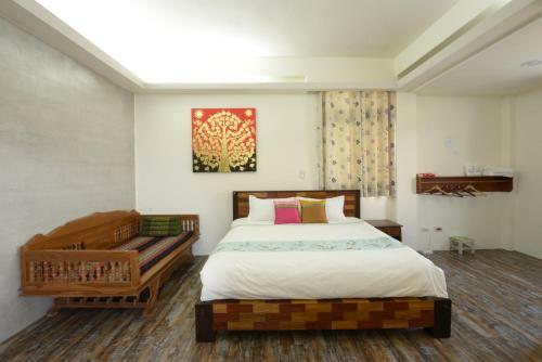 Home & Teak Residence