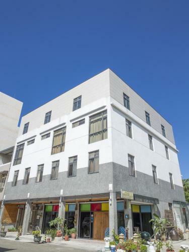 Home & Teak Residence
