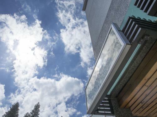 Home & Teak Residence