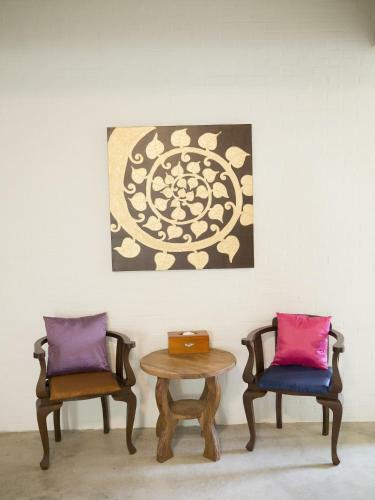 Home & Teak Residence