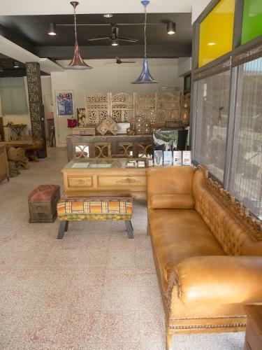 Home & Teak Residence