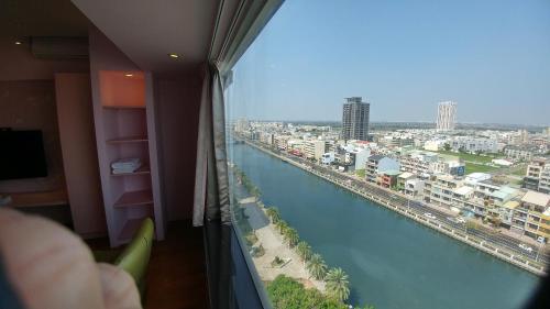 Hostal Left Bank 121