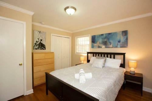 Five-bedroom Decatur (georiga) Holiday Home