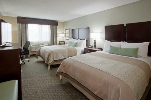 Grandstay Hotel & Suites - Glenwood