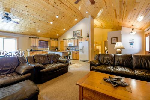 Gold Run Lodge