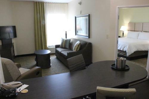 Hotel Candlewood Suites Valdosta Mall