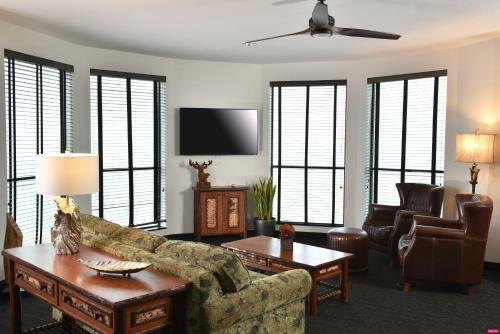 Stoney Creek Hotel & Conference Center - Tulsa