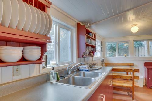 Coral Cottage