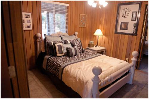Pine Mountain Club Chalets