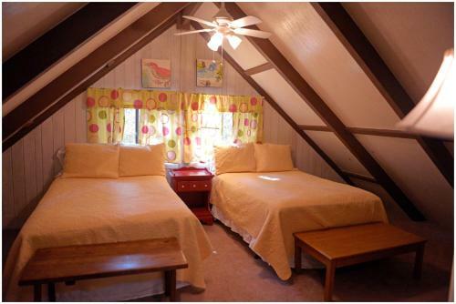 Pine Mountain Club Chalets
