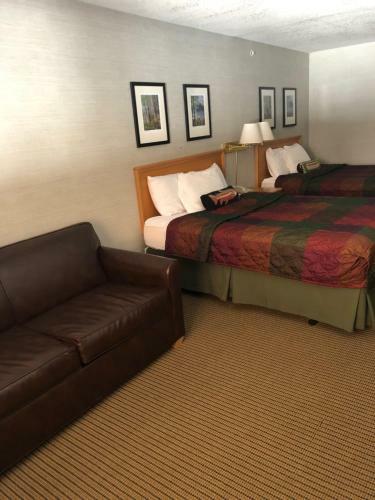 All Seasons Hotel And Resort