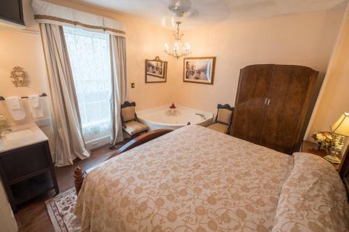 Bed & Breakfast Southern Wind Inn