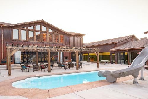 Zion Red Rock Oasis