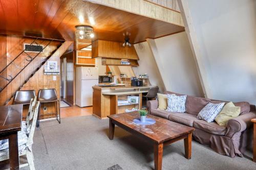Cozy Bear Chalet