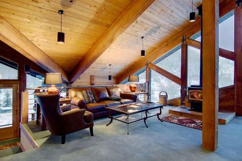 Rabbit Ears Pass Retreat