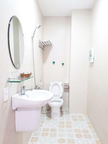 Ph� T�i Center Hotel