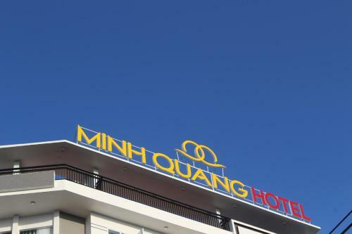 Hotel Minh Quang