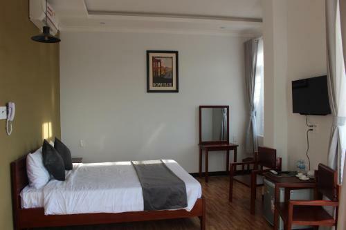 Hotel Minh Quang