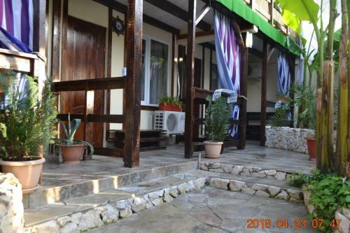 Hostal U Palycha Guest House