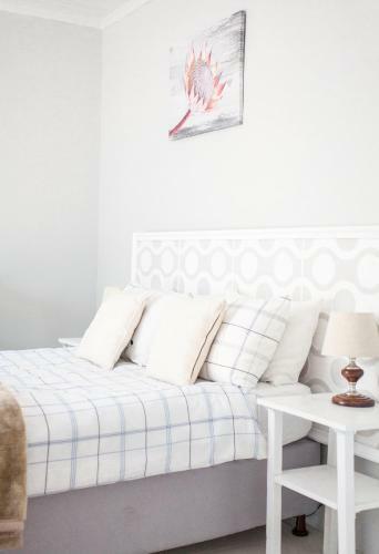 Hostal Julinas Guesthouse