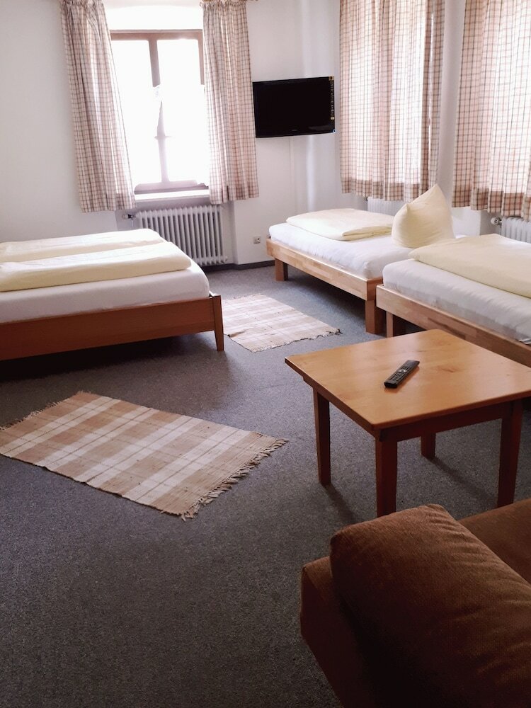 Hostal Gasthof Zum Rassen