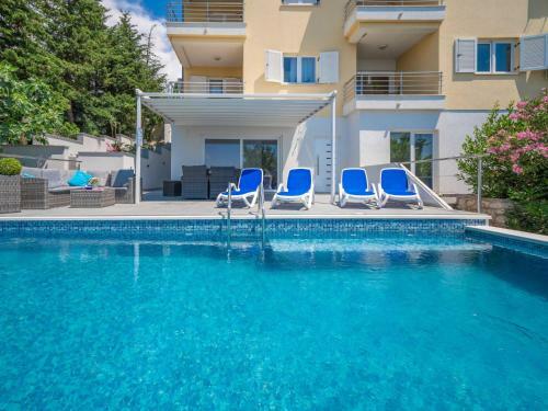 Apartment Novi Lux