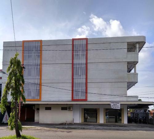Phoenix Hotel