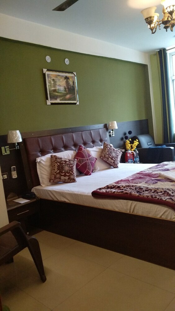 Hotel Zero Mile Rooms