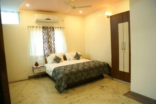 Hotel Manju Palace