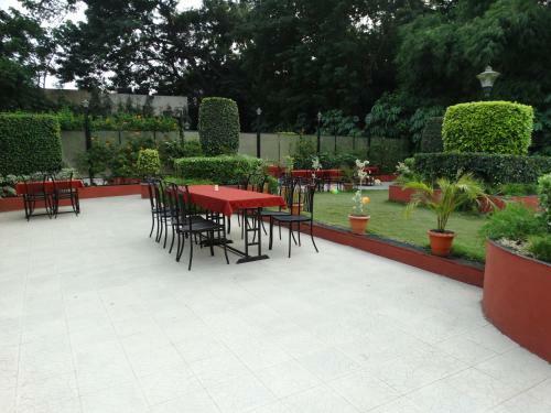 Hotel Manju Palace