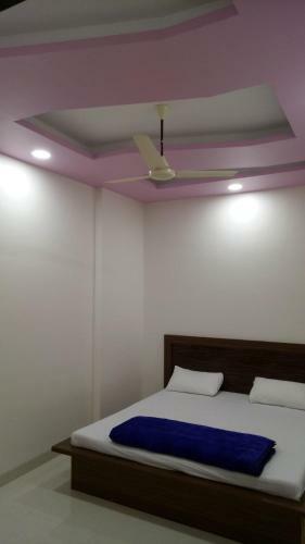 Hotel Radhika Inn
