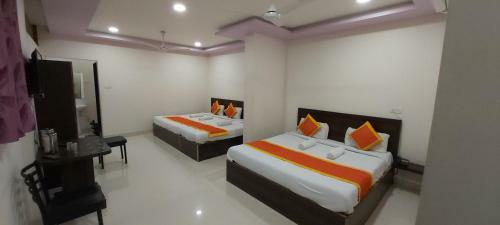 Hotel Radhika Inn