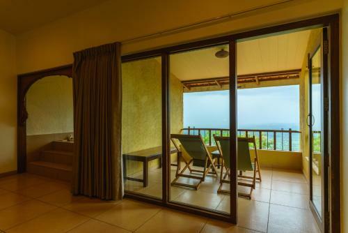 Hotel Nisarg Resort