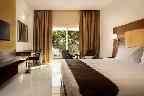 Hotel Aadrika