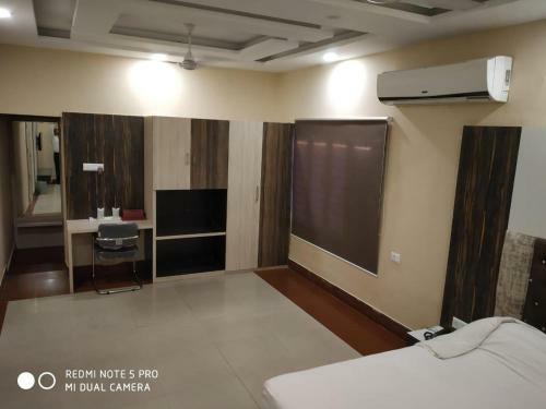 Hotel Atithi