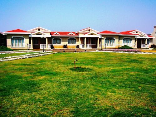 Hotel Kohinoor Samudra Beach Resort, Ratnagiri