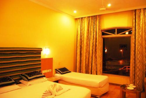 Hotel Kohinoor Samudra Beach Resort, Ratnagiri